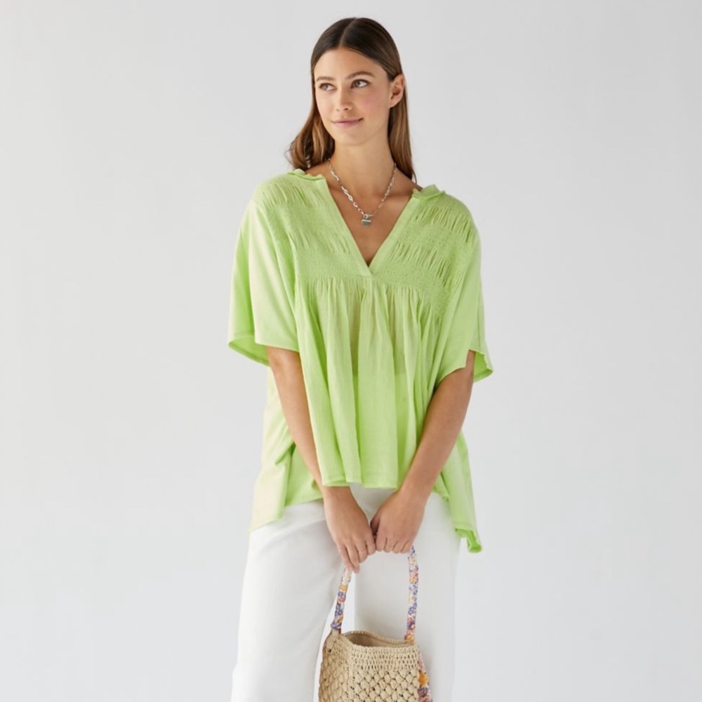 NWT UO Boho Flowy Lime Pastel Top - Picture 3 of 4
